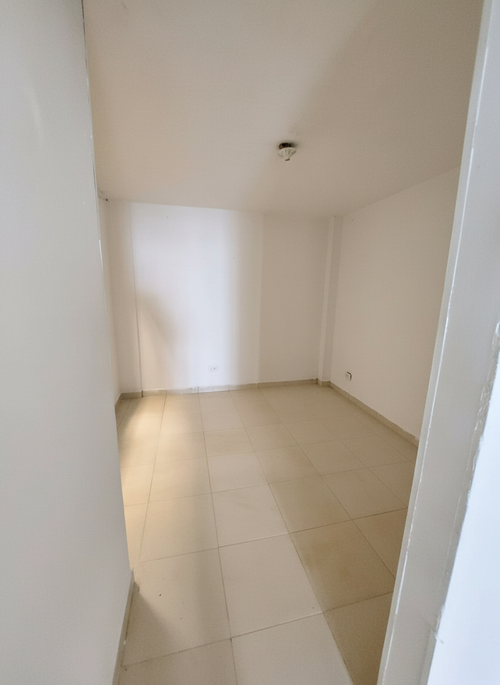 Casa de 3 alcobas en venta en San Nicolas, Soacha, 180 m² · foto 4 de 14