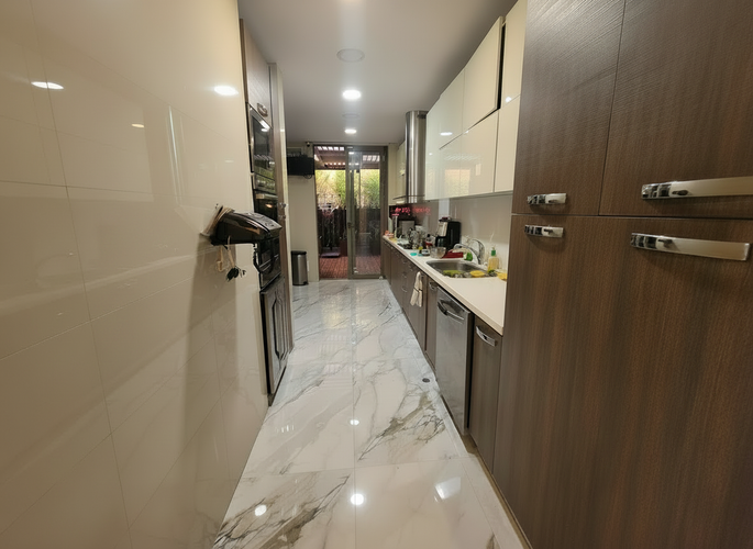 Apartamento de 3 alcobas en venta en Chico, Bogotá, 210 m² · foto 3 de 15
