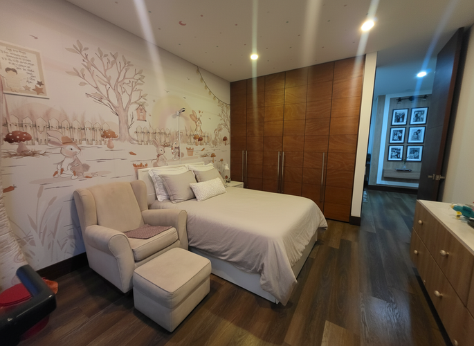Apartamento de 3 alcobas en venta en Chico, Bogotá, 210 m² · foto 8 de 15