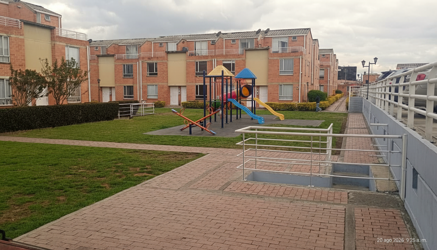Casa de 3 alcobas en venta en San Pedro, Madrid, 92 m² · foto 4 de 22