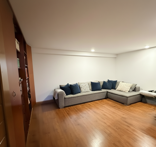 Casa de 4 alcobas en venta en Lindaraja, Bogotá, 251 m² · foto 8 de 24