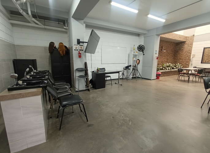 Edificio en arriendo en Centro, Bucaramanga, 816 m² · foto 7 de 15