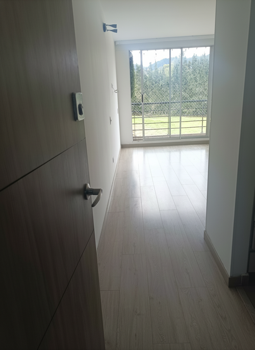 Apartamento de 3 alcobas en venta en Chuntame, Cajicá, 73 m² · foto 2 de 20