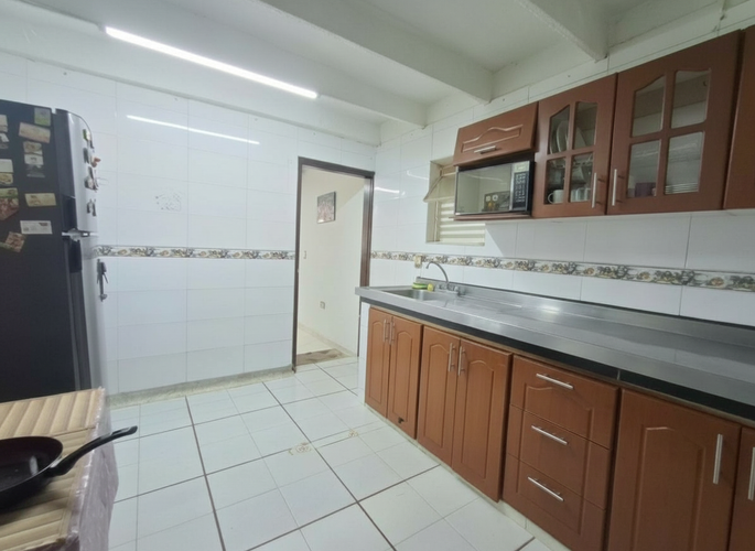 Casa de 6 alcobas en venta en Alamos, Bogotá, 230 m² · foto 13 de 21