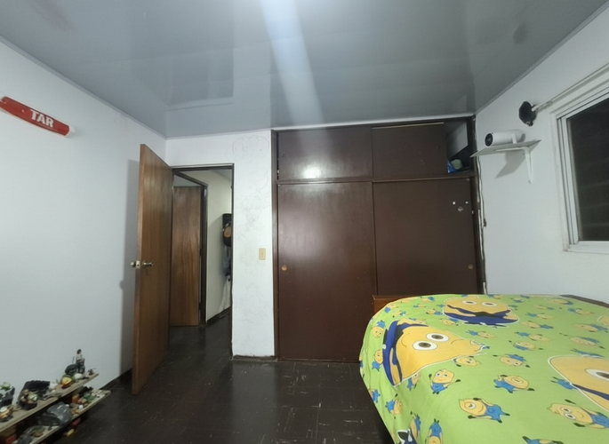 Casa de 6 alcobas en venta en Alamos, Bogotá, 230 m² · foto 15 de 21