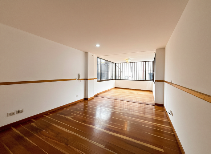 Apartamento en venta en Santa Barbara Occidental, Bogotá · foto 14 de 22