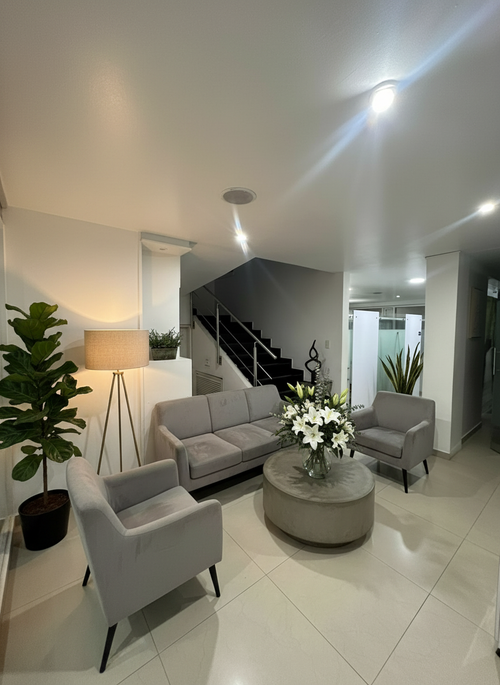 Casa en arriendo en Santa Barbara, Bogotá, 325 m² · foto 3 de 13