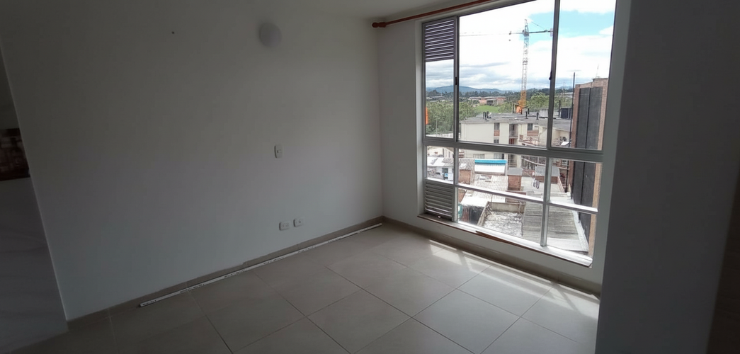 Apartamento de 2 alcobas en venta en Suba Salitre, Bogotá, 38 m² · foto 2 de 13