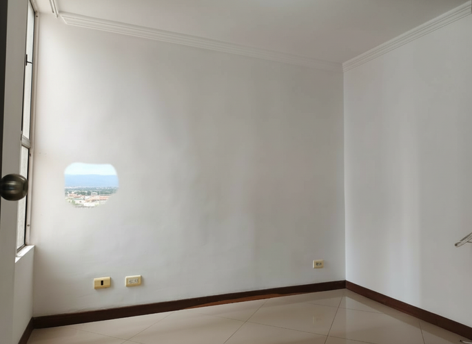 Apartamento de 3 alcobas en arriendo en Santa Mónica, Medellín, 80 m² · foto 5 de 11
