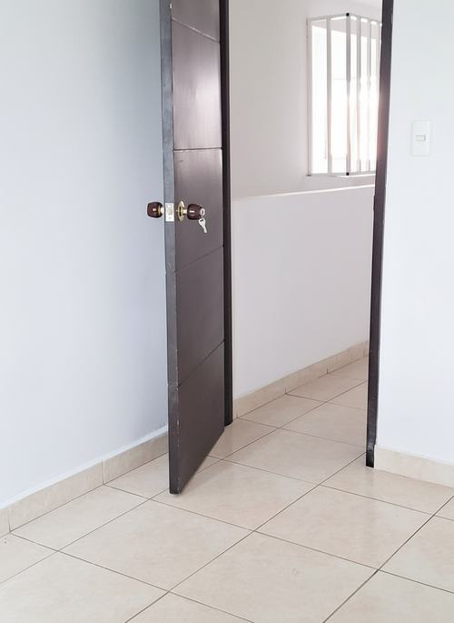 Casa de 8 alcobas en venta en Prados De Oriente, Cali, 430 m² · foto 14 de 24