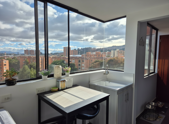 Apartamento de 3 alcobas en venta en Colina Campestre, Bogotá, 121 m² · foto 7 de 19