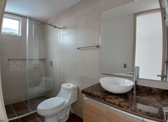 Apartamento de 2 alcobas en venta en Belmonte, Pereira, 65 m² · foto 5 de 15