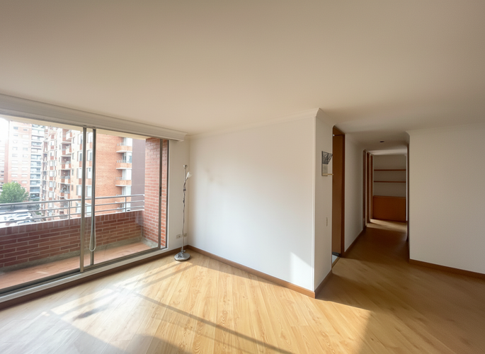 Apartamento en venta en Mazuren, Bogotá · foto 2 de 10