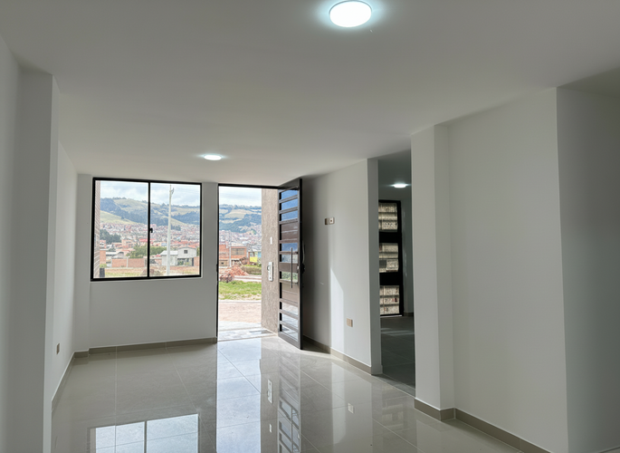 Casa de 4 alcobas en venta en Ub. Villa Bachue, Tunja, 150 m² · foto 2 de 18