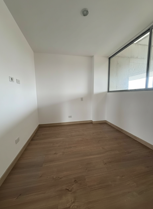 Apartamento de 2 alcobas en arriendo en Barro Blanco, Rionegro, 64 m² · foto 3 de 17