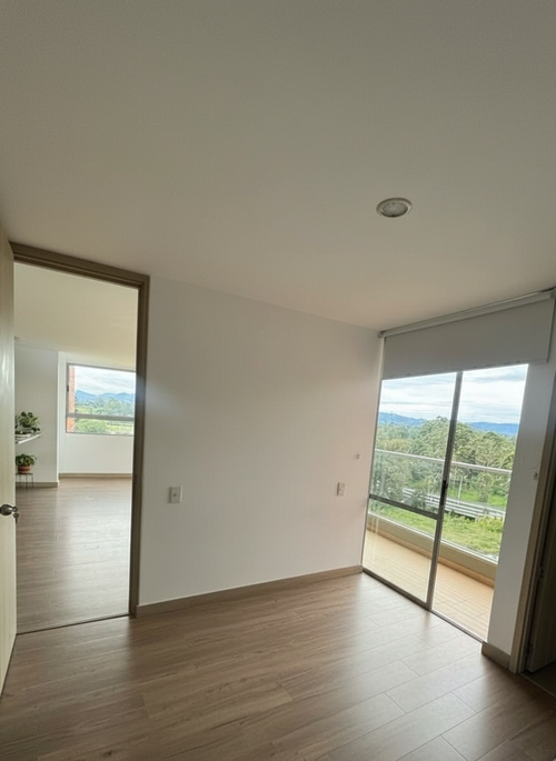 Apartamento de 2 alcobas en arriendo en Barro Blanco, Rionegro, 64 m² · foto 4 de 17