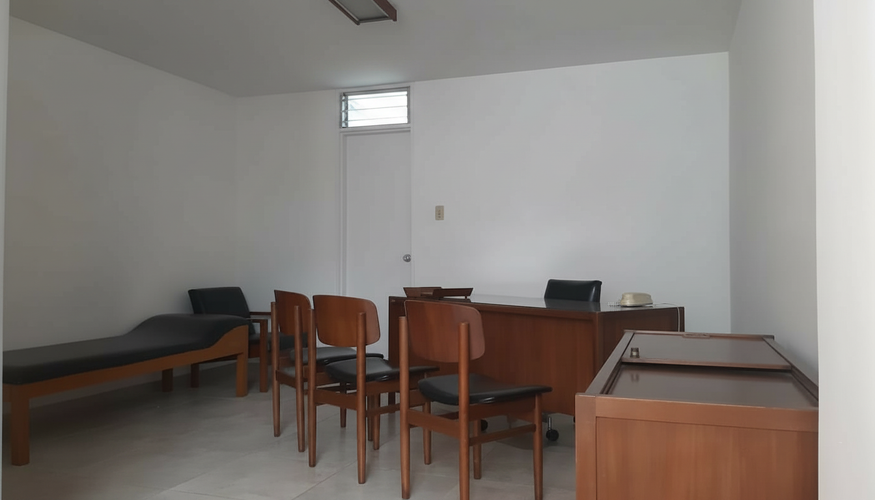 Consultorio en venta en Versalles, Cali, 27 m² · foto 2 de 5