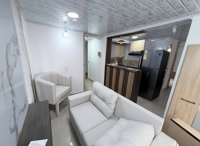 Apartamento de 3 alcobas en arriendo en Pajarito, Medellín, 50 m² · foto 3 de 12