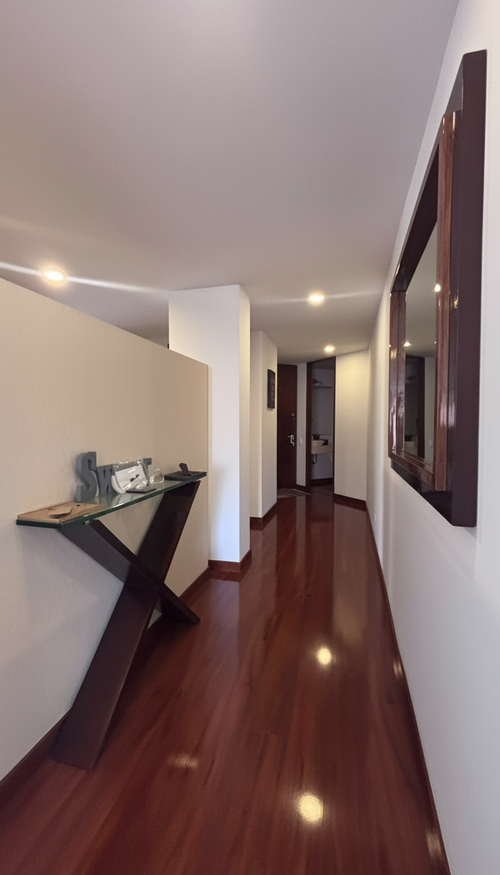 Apartamento de 3 alcobas en venta en Chicó Navarra, Bogotá, 141 m² · foto 4 de 18