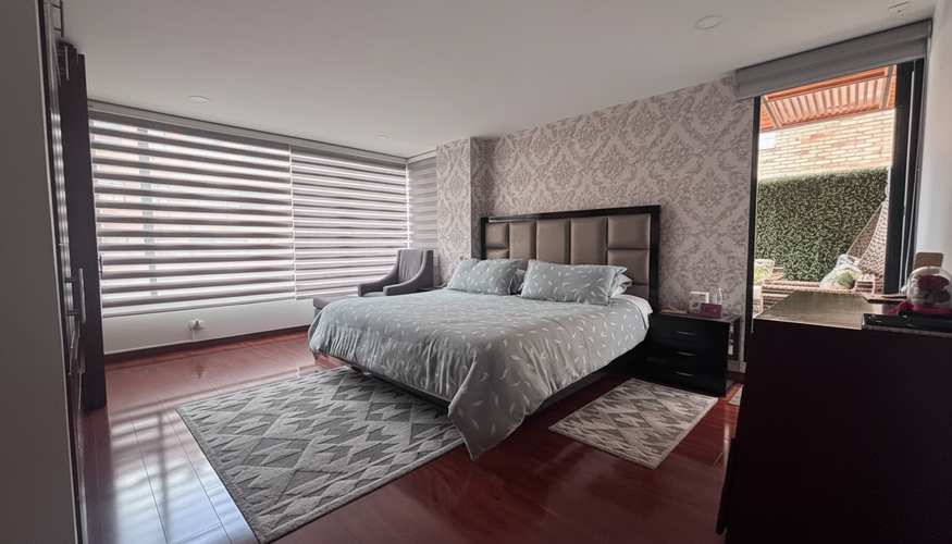 Apartamento de 3 alcobas en venta en Chicó Navarra, Bogotá, 141 m² · foto 12 de 18