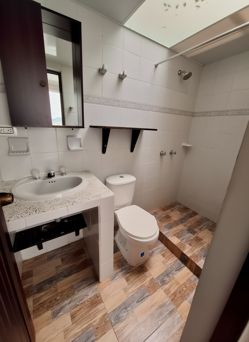 Casa de 5 alcobas en venta en Jardin I Etapa, Pereira, 140 m² · foto 5 de 9