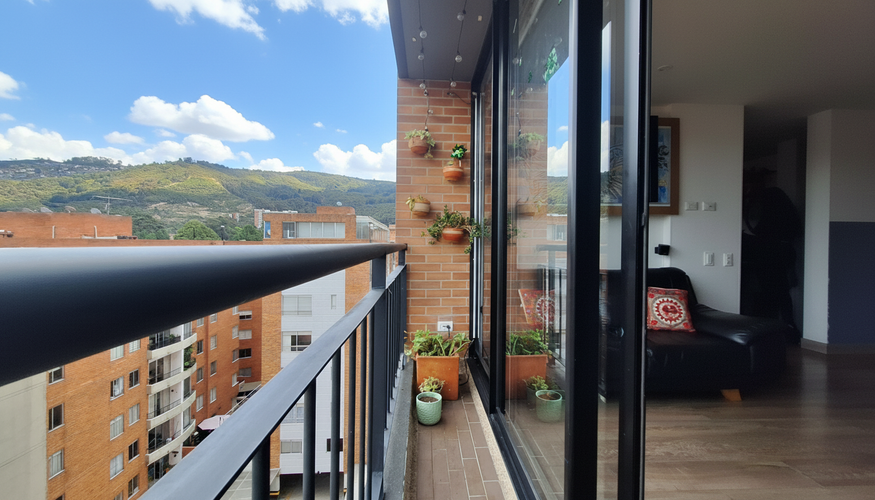 Apartamento de 3 alcobas en venta en Cedritos, Bogotá, 78 m² · foto 6 de 24