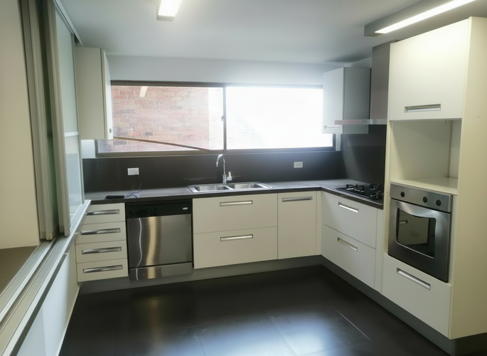 Apartamento de 3 alcobas en venta en La Cabrera, Bogotá, 249 m² · foto 9 de 23