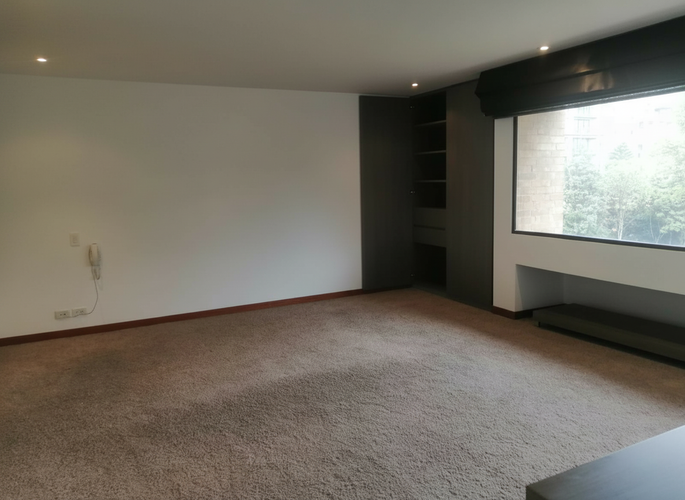 Apartamento de 3 alcobas en venta en La Cabrera, Bogotá, 249 m² · foto 12 de 23