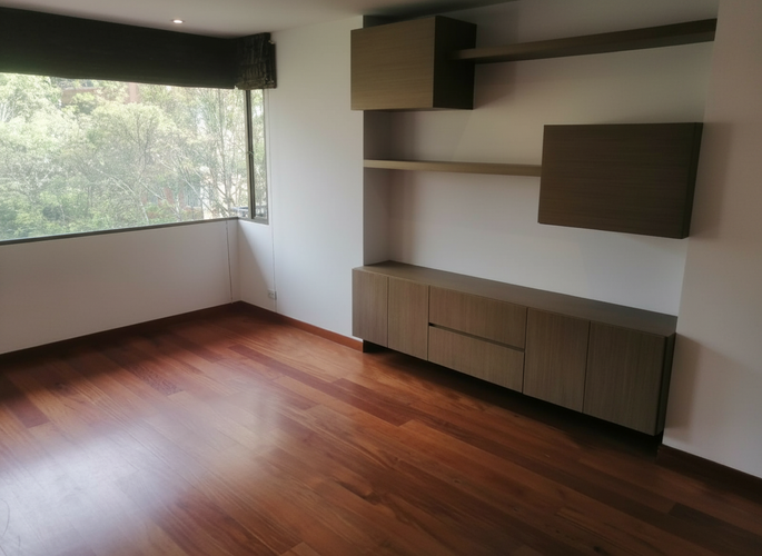 Apartamento de 3 alcobas en venta en La Cabrera, Bogotá, 249 m² · foto 20 de 23