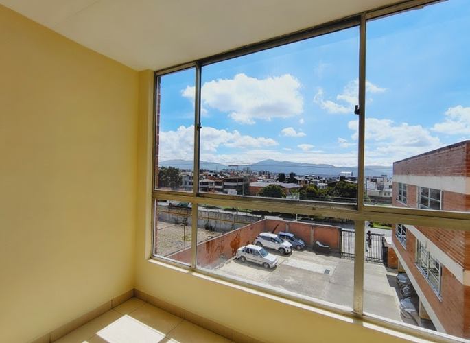 Apartamento de 3 alcobas en venta en Centro, Zipaquirá, 64 m² · foto 2 de 20