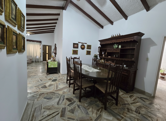 Casa de 5 alcobas en venta en La Flora, Cali, 280 m² · foto 6 de 23