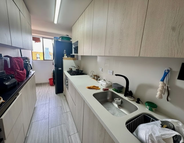 Apartamento de 4 alcobas en venta en La America, Medellín, 60 m² · foto 4 de 12