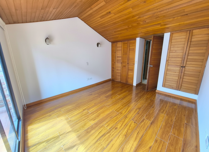 Casa de 3 alcobas en venta en Los Cedros, Bogotá, 106 m² · foto 11 de 19