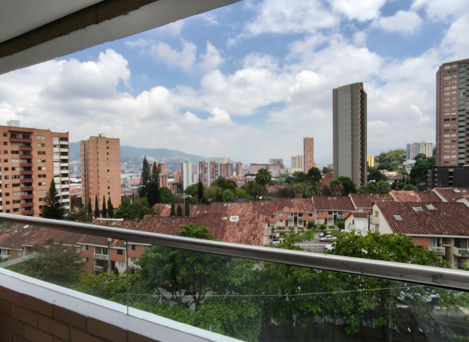 Apartamento de 3 alcobas en arriendo en Asdesillas, Sabaneta, 77 m² · foto 5 de 24