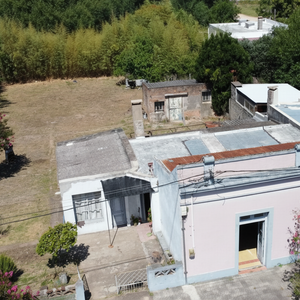 Casa En Aigua, 2 Dormitorios, 1 Baño, Galpon, Amplio Terreno