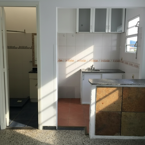 Alquiler 1 Dormitorio En La Blanqueada, Bajos Gastos Comunes