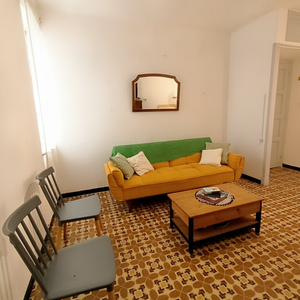 Hermoso Apartamento En Alquiler, Reciclado, Amueblado, Impecable. Un Dormitorio, En El Corazón De La Ciudad Vieja Y Cerca De Todos Los Servicios.