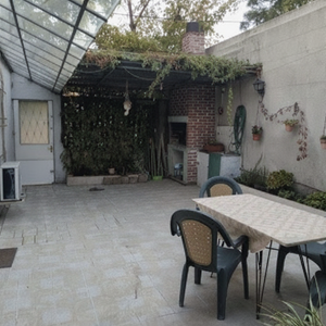 Bella Vista Casa 2 Dormitorios Con Patio