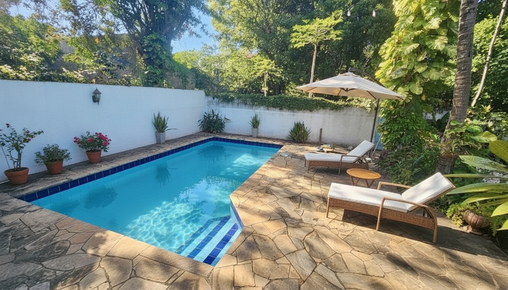 VENDO IMPONENTE CASA Y TERRENO EN SAN CRISTOBAL ASUNCION!!