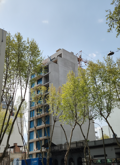 ¡A ESTRENAR FEB 2027! Piso 8 al Frente en Cordón | 1 dormitorio - 1 baño | Construcción Tradicional & Equipamiento Incluido