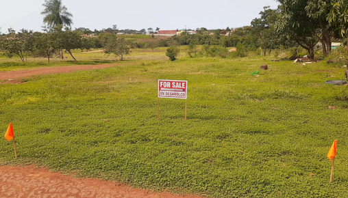 ¡Oportunidad Única! Terreno esquinero estratégico en Minga Guazú Km16 Acaray - Ideal para Inversión y Desarrollo.