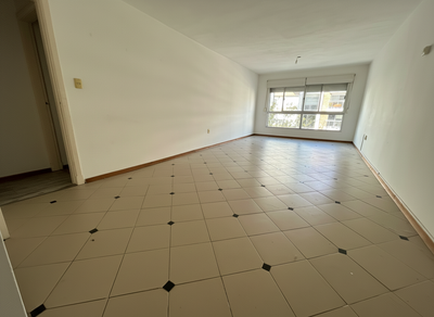 Venta apartamento 3 dormitorios 2 baños completos 2 garajes Osorio y B. Blanco Pocitos