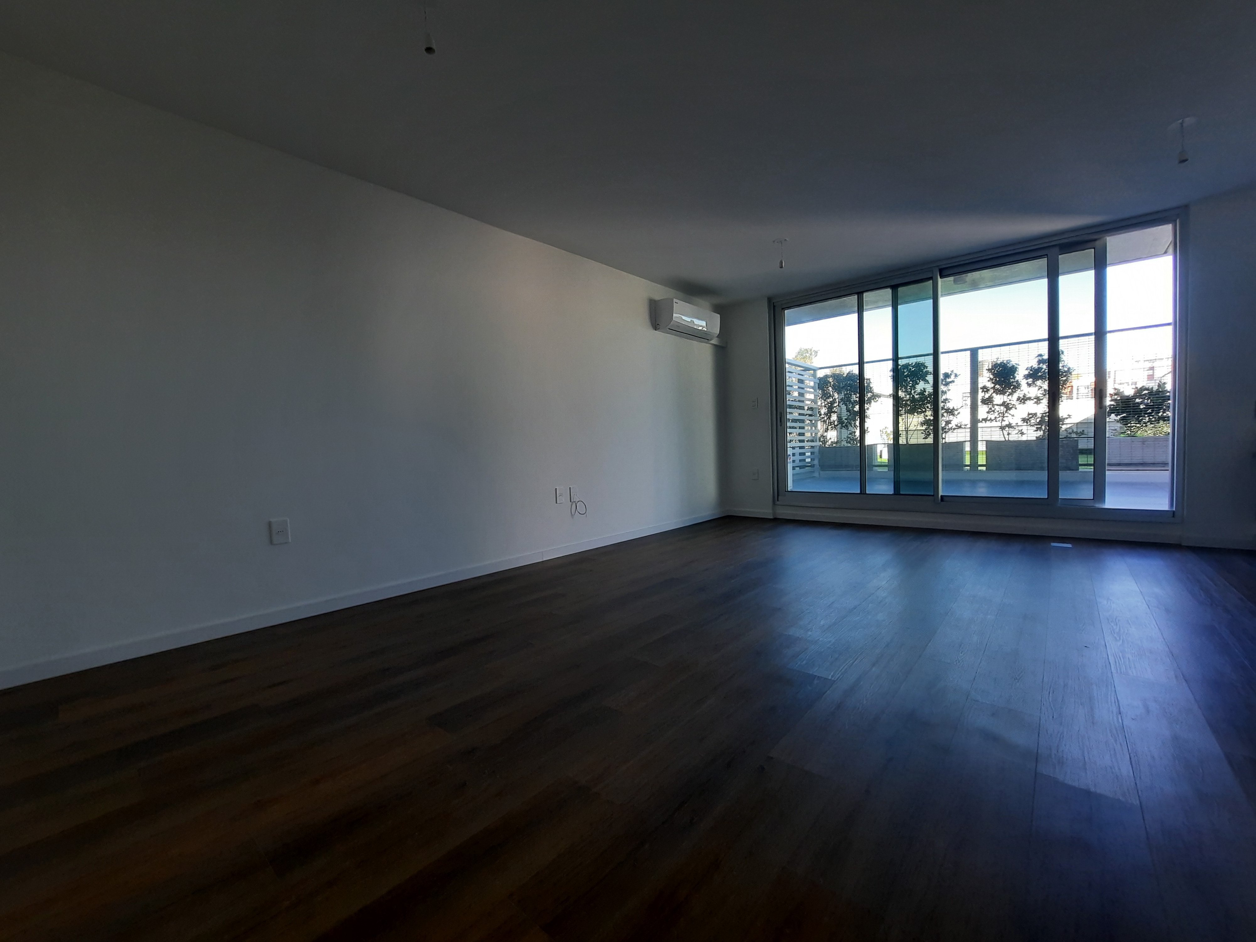 Venta con renta de apartamento de 2 dormitorios, Initium - Widok 4