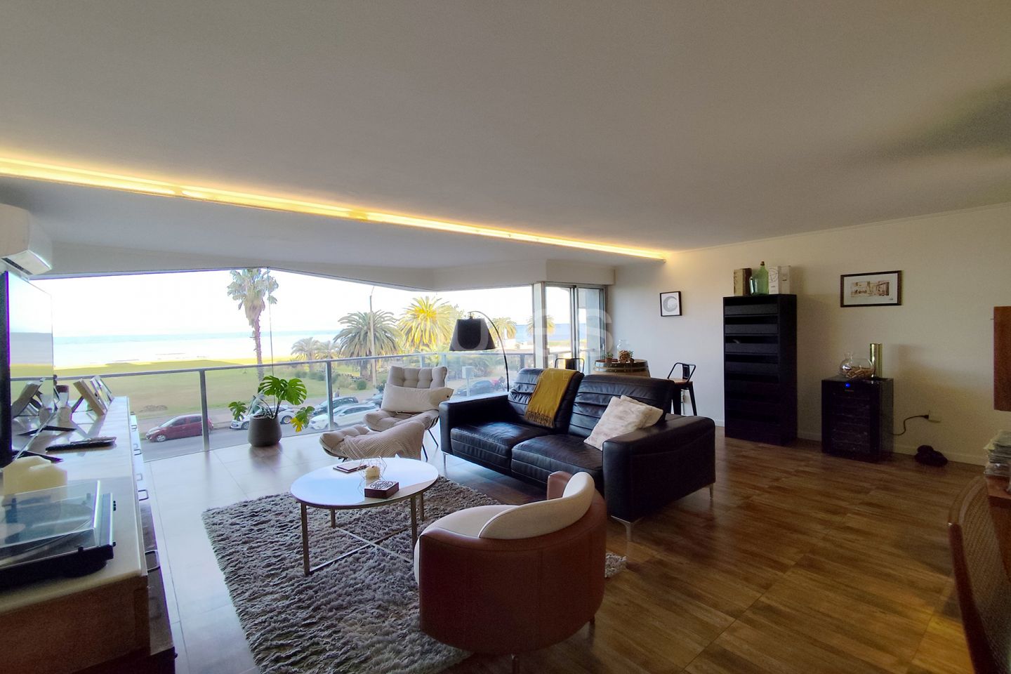 Venta apartamento 3 dormitorios con renta, Punta Carretas, Punta Carretas
