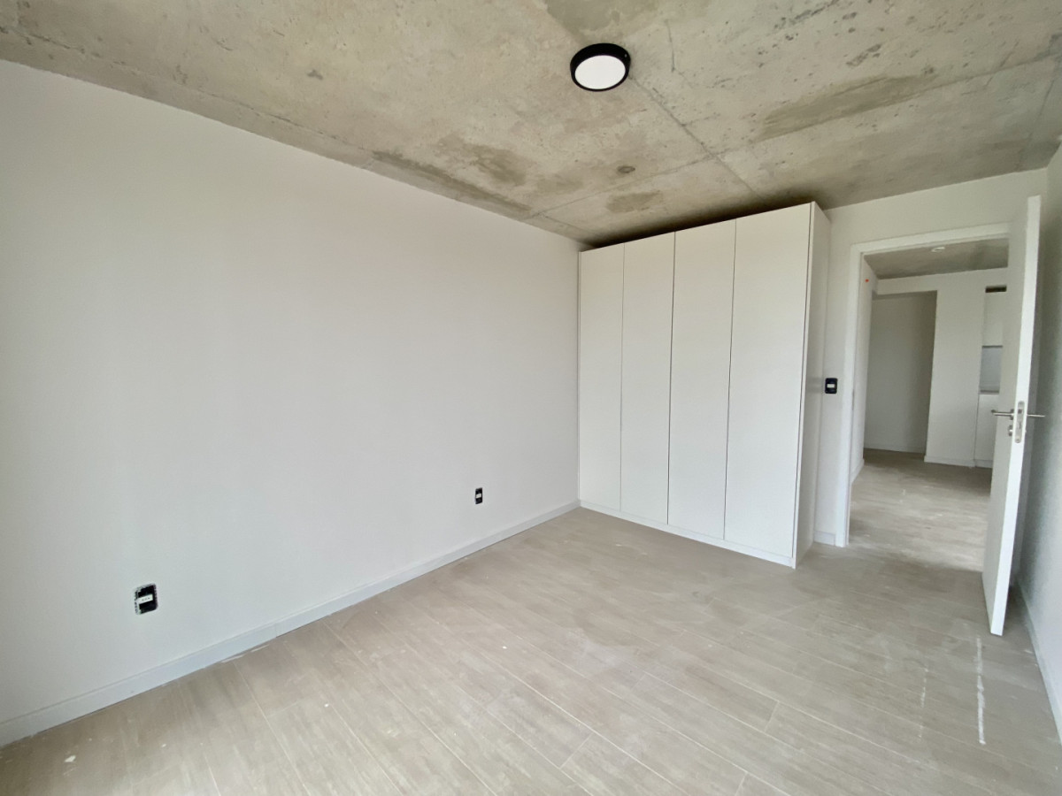 APARTAMENTO EN VENTA DE 1 DORMITORIO EN MANSA TOWER PUNTA DEL ESTE. – pohled 3
