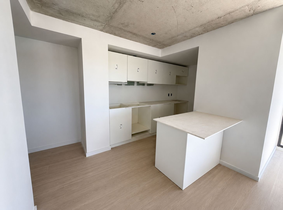 APARTAMENTO EN VENTA DE 1 DORMITORIO EN MANSA TOWER PUNTA DEL ESTE. – pohled 5