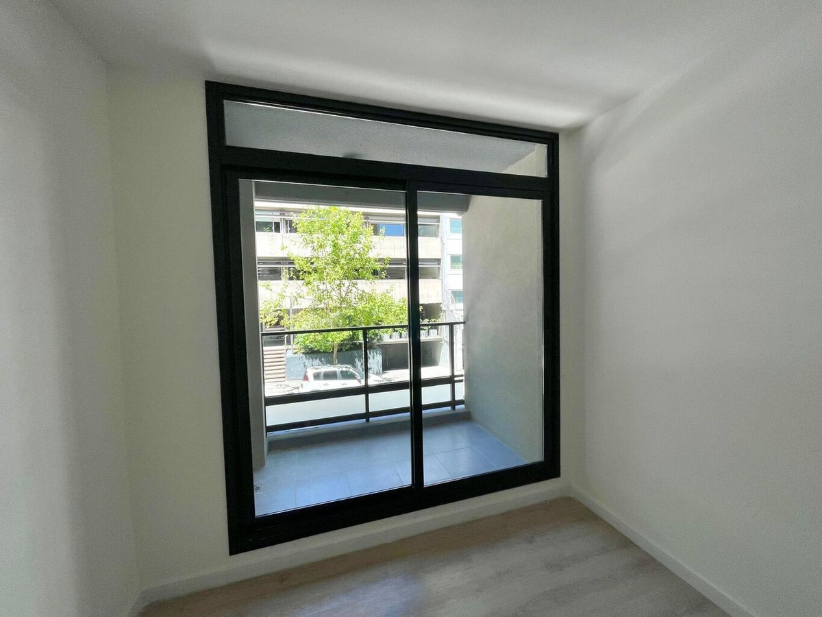 Venta Apartamento 2 Dormitorios Centro Patio - Widok 4