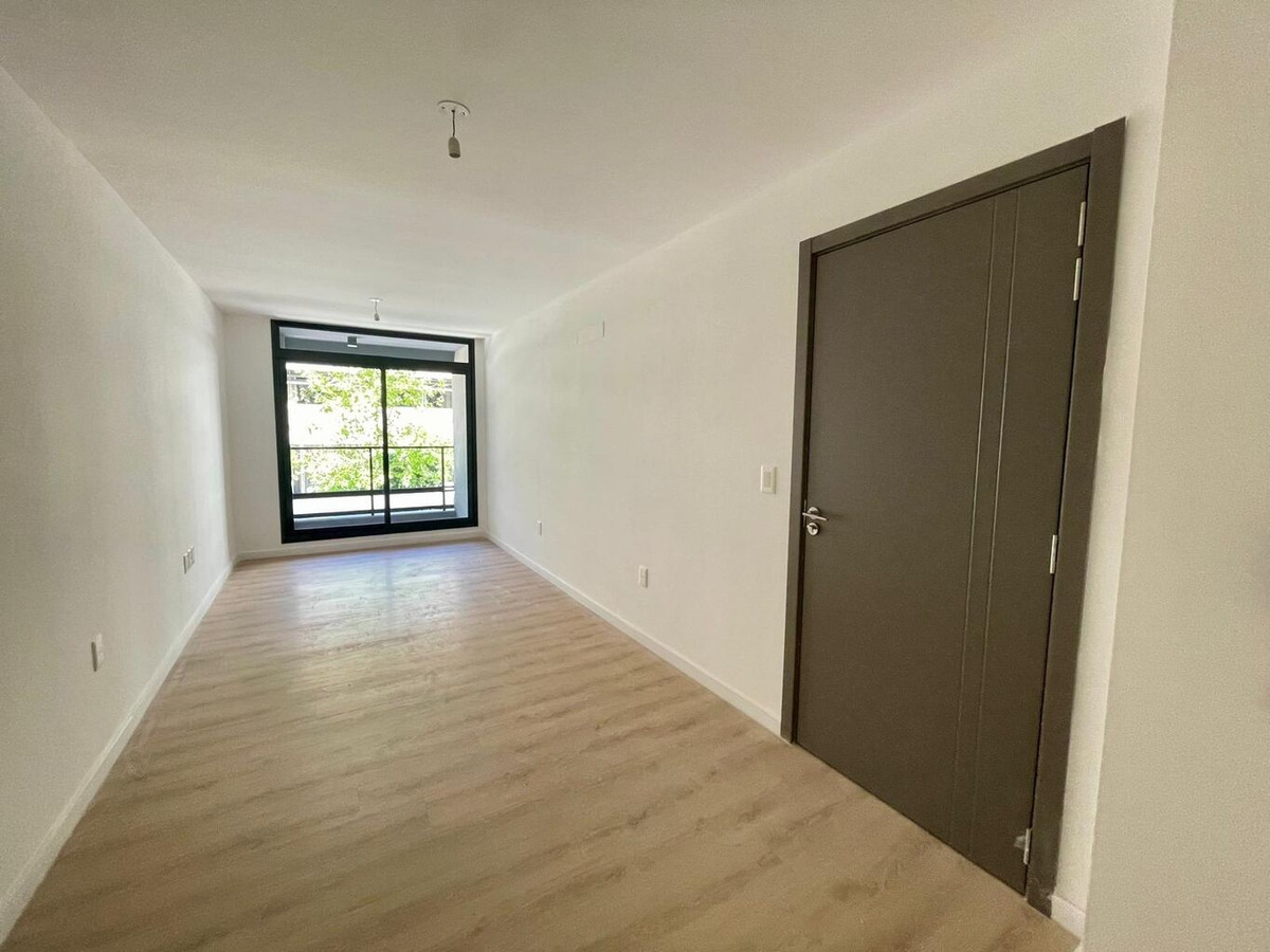 Venta Apartamento 2 Dormitorios Centro Patio - Widok 3
