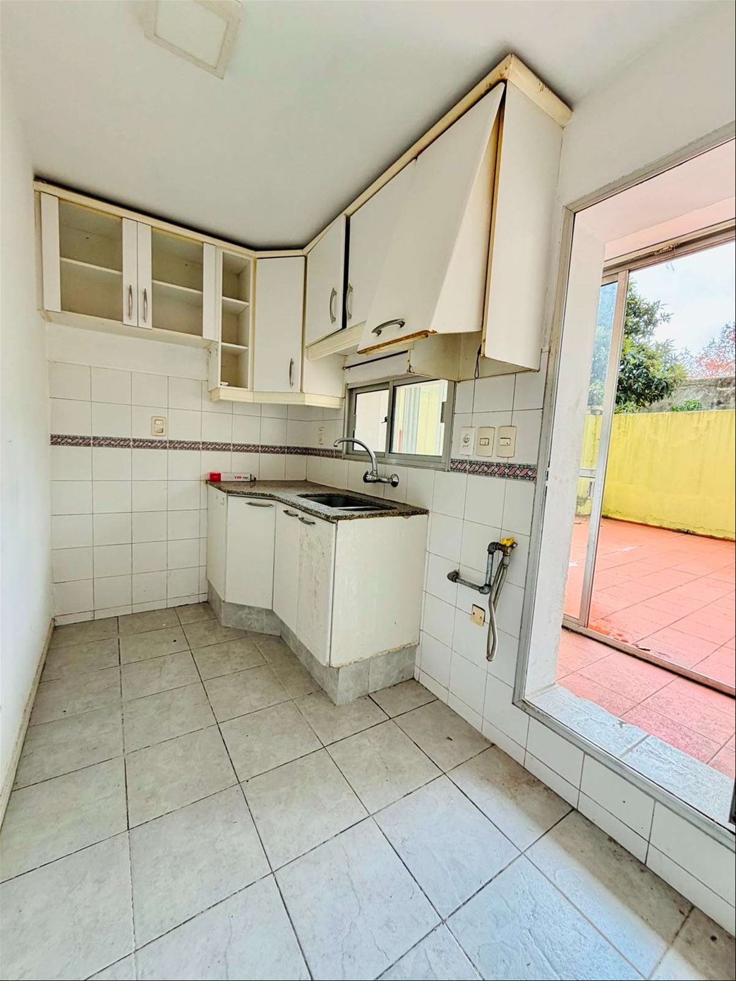 Venta apartamento 1 dormitorio con Patio en Pocitos - View 3