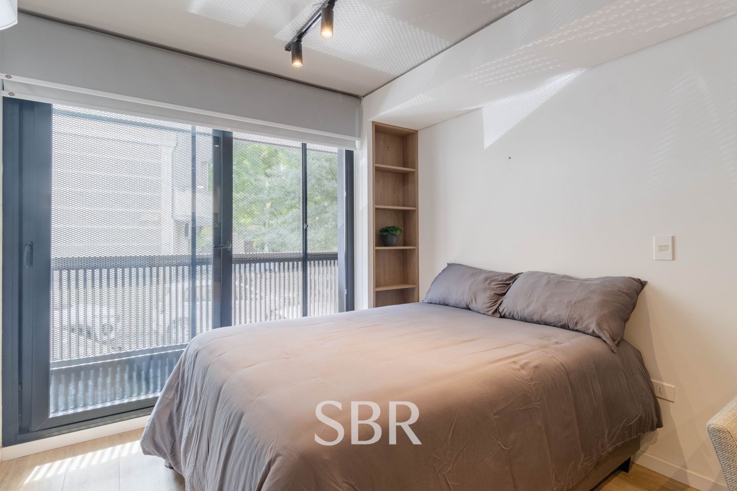 Venta apartamento monoambiente con opcion amoblado en Punta Carretas - Widok 4